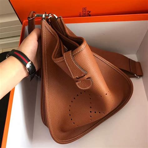 hermes evelyne 28cm|Hermes evelyne cost.